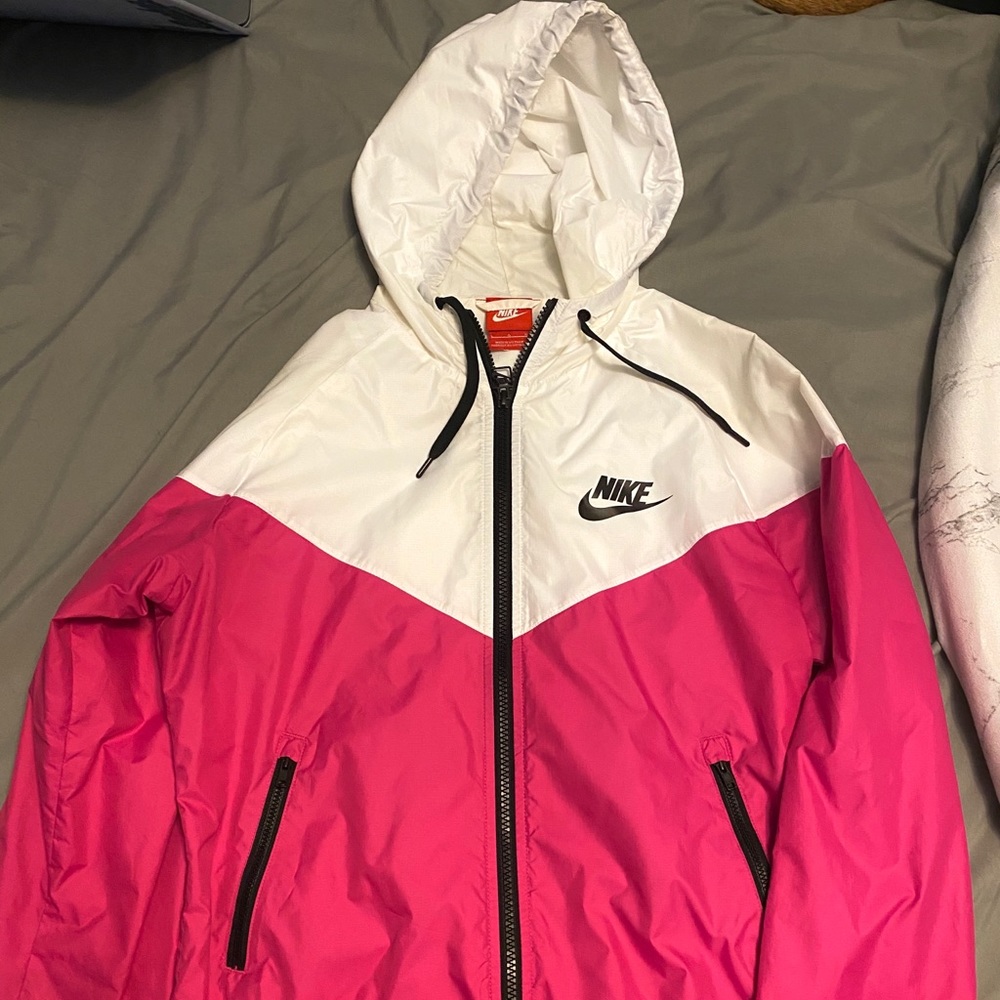 Nike pink and white wind breaker